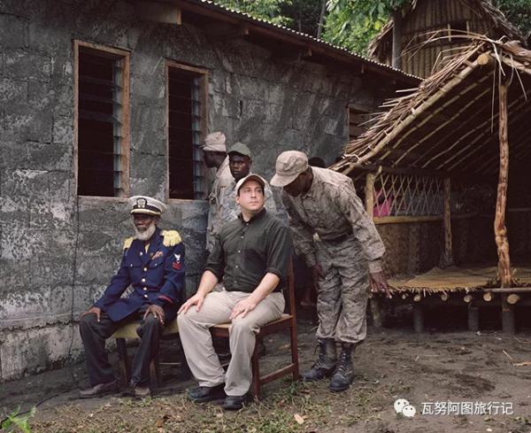 “有個預言我會回來”:那些自認為是南太平洋君王的西方人 “有個預言我會回來”:那些自認為是南太平洋君王的西方人