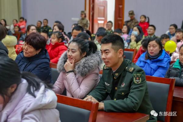 視點｜2022年&OpenCurlyDoubleQuote;春節軍列&rdquo;真暖