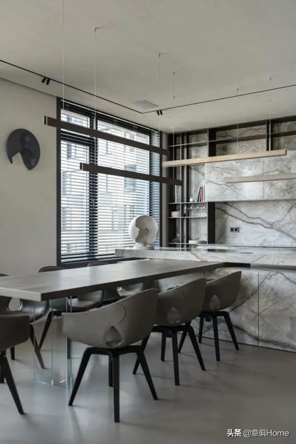 164m&sup2;高階灰冷淡風的家，也有浪漫氛圍