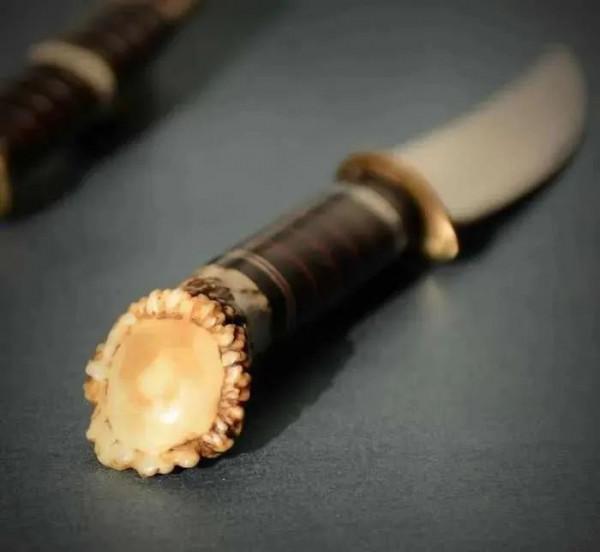 屌絲的逆襲！紅脖鐵匠也有藝術天才&mdash;&mdash;拉瑞福根作品賞析心得