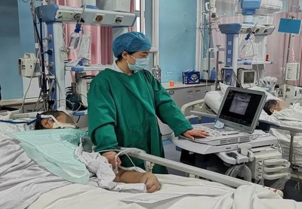 服務明星看過來｜用“探頭”記錄平凡的工作