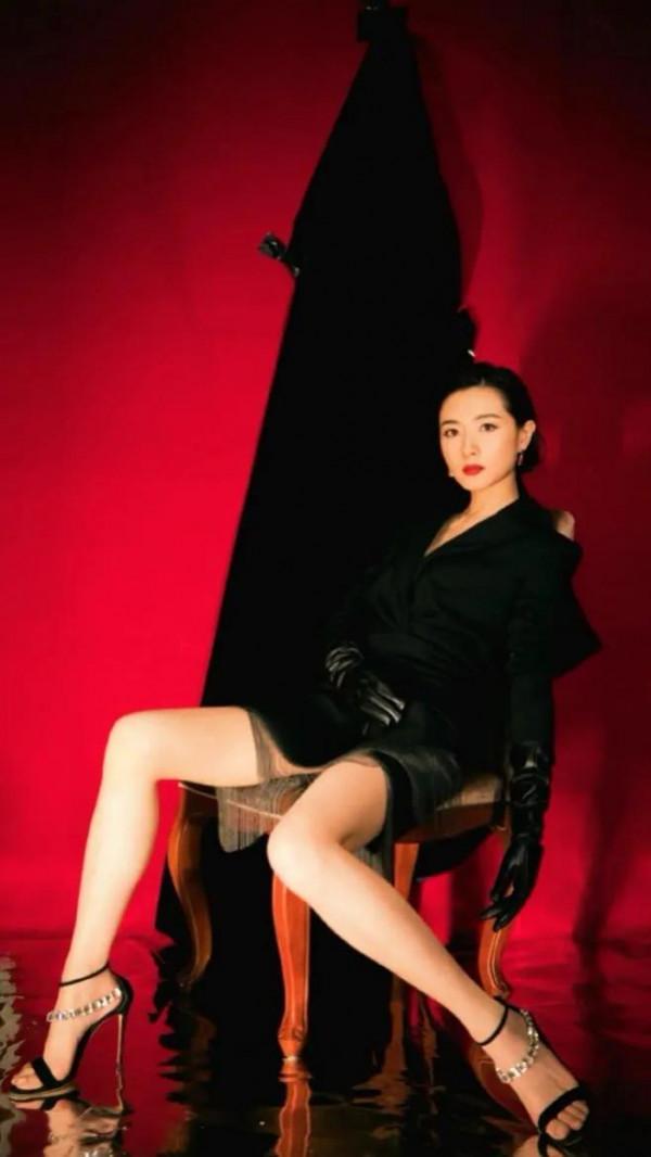 演員萬茜寫真集