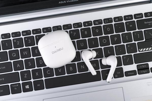 享受片刻寧靜時光,無牽掛的舒適,達爾優ANC降噪D5 TWS耳機 享受片刻寧靜時光,無牽掛的舒適,達爾優ANC降噪D5 TWS耳機