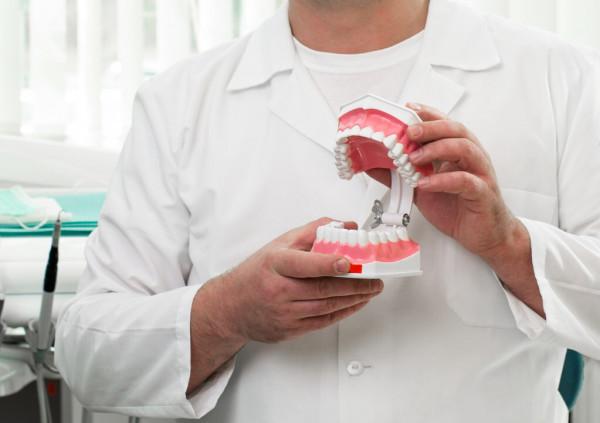 洗牙也分等級,這4個等級避免洗牙被騙 洗牙也分等級,這4個等級避免洗牙被騙