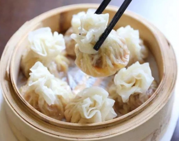 內蒙古十大特色美食，饞得流口水，以下這些美食一定要品嚐哦