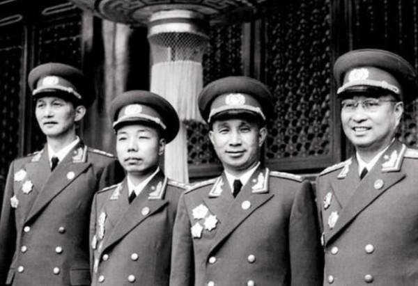 開國元帥與大將、上將、中將、少將分別享受怎樣的待遇？