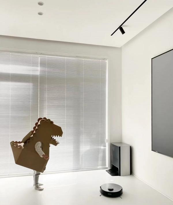 堅持全屋“黑白配”的小夫妻,把家裝修的極簡純粹,裝出大宅範 堅持全屋“黑白配”的小夫妻,把家裝修的極簡純粹,裝出大宅範