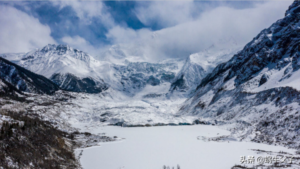 中國最美的六大冰川之——米堆冰川 中國最美的六大冰川之——米堆冰川