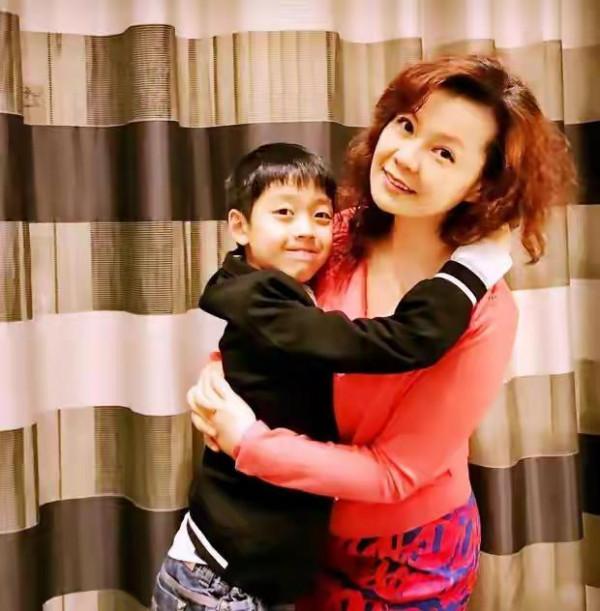 《真的好想你》周冰倩：退圈生子遇大出血，離婚後和前夫成朋友