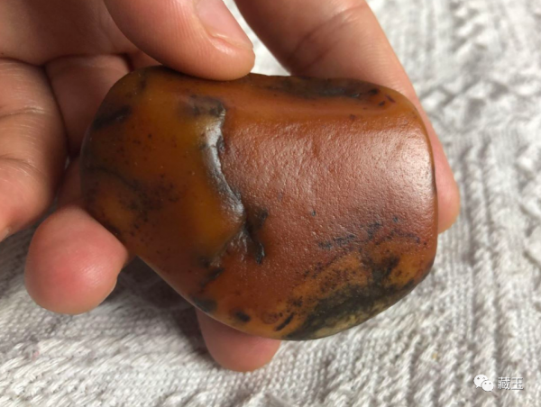 和田玉五不買：黑不買廣西，白不買羅甸，沁不買唐河……