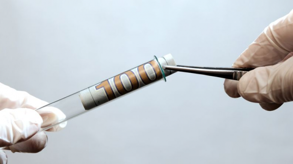 「快訊」COVID-19大流行病背景下，臨床實驗室2021年表現強勁