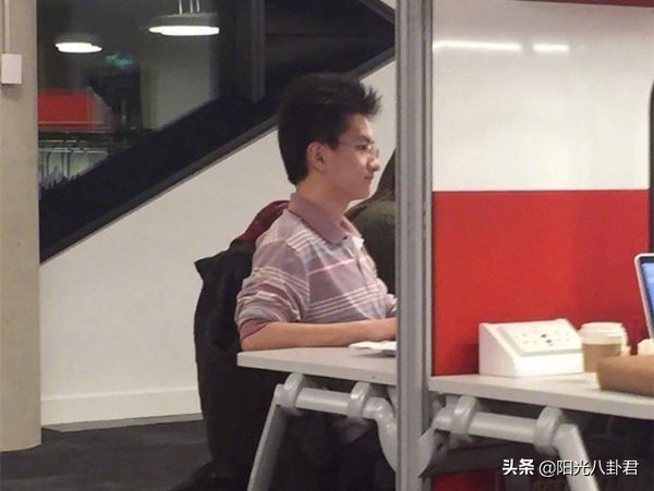 突然消失在熒屏的10位當紅男星,有人成武術教練,有人被謠言毀了 突然消失在熒屏的10位當紅男星,有人成武術教練,有人被謠言毀了