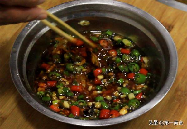 涼拌豆腐怎麼做好吃，關鍵在於料汁，大廚分享秘製配方，香辣爽口