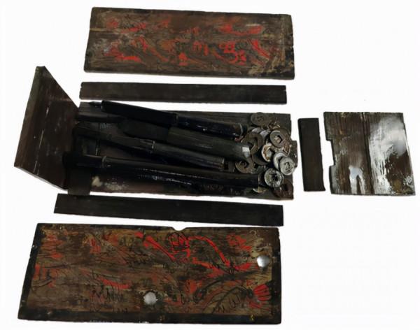 南海地下發現64座古墓,出土文物超500件! 南海地下發現64座古墓,出土文物超500件!