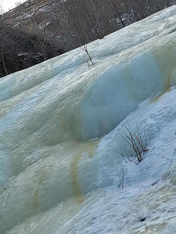 宣化滴水崖此時景觀好看了，溫馨提示