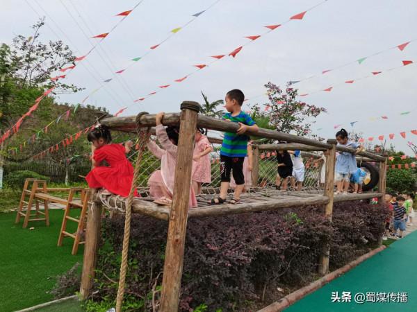 傳承紅色基因•點亮聰慧童年