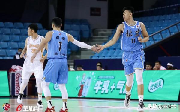 首鋼輸球，劉曉宇主動攬責！林書豪得分最高仍被質疑，隊友力挺