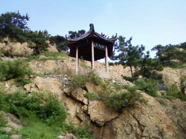 山東一位道長堅信龍真實存在，並上山尋龍16年，至今仍在山上堅持