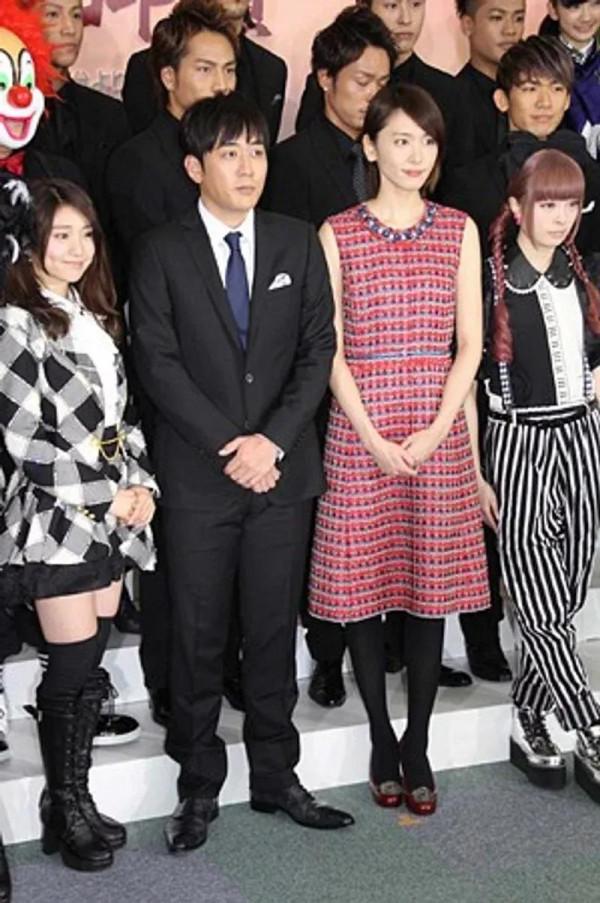 長了張矮個臉,但其實卻是高挑身材的明星們,有些絕對出乎你意料 長了張矮個臉,但其實卻是高挑身材的明星們,有些絕對出乎你意料