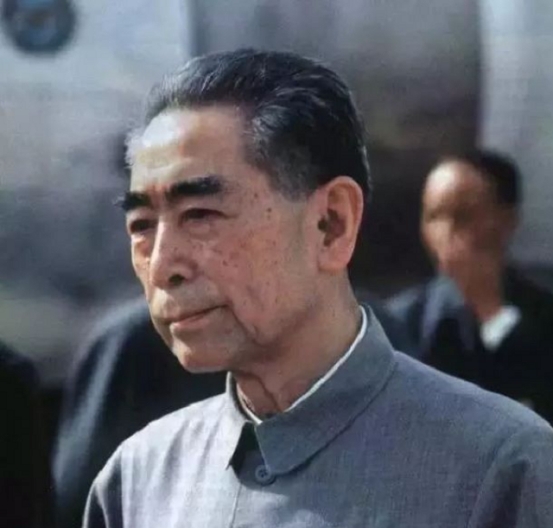 張靈甫遺孀流落美國，周恩來邀她回國後說了什麼，竟令她泣不成聲