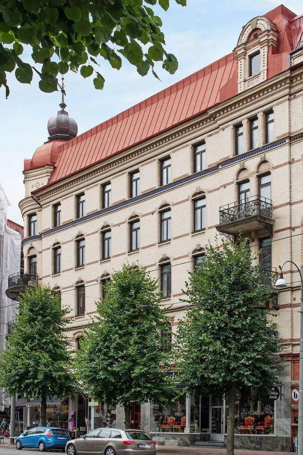 華麗的灰泥造型與時尚裝飾的瑞典公寓(112 平方米) 華麗的灰泥造型與時尚裝飾的瑞典公寓(112 平方米)