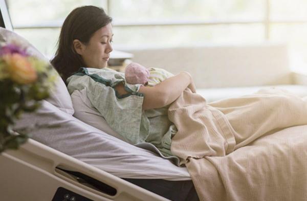 90後寶媽下班後的生活：你以為的吃喝玩樂，現實卻被狠狠打臉