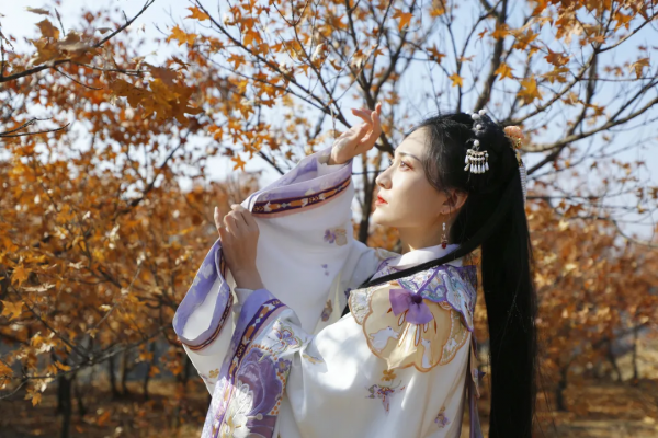 簡直不要太嗨~訾大莊楓葉林，我們明年再約