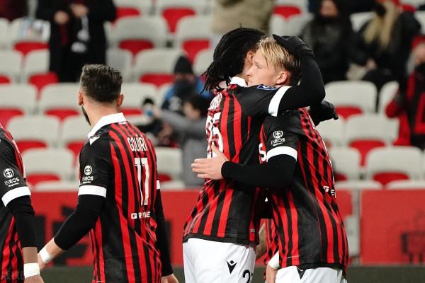 別尬黑！國足球員身材是糟點？盤點10大身體條件不佔優勢的球星