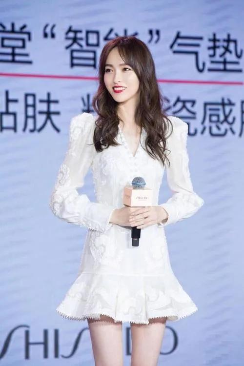 唐嫣：最美寫真集