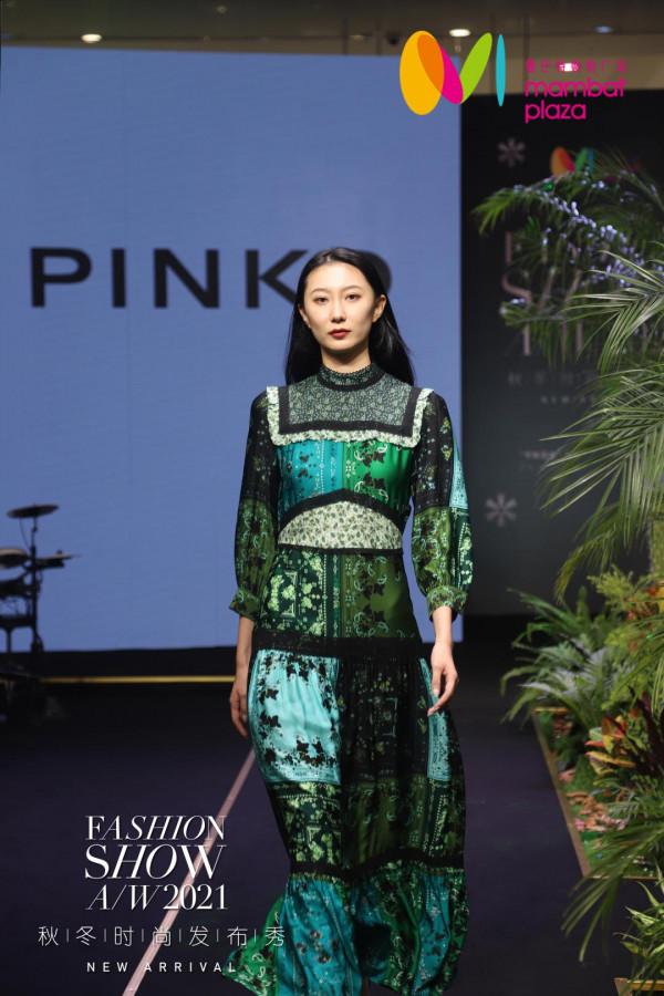 精彩回顧：燦若星辰，閃耀港城！曼巴特2021秋冬時尚釋出秀完美收官