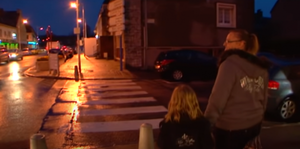 法國父母好痛苦:6歲小孩掌控我們!病態還是獨特教育? 法國父母好痛苦:6歲小孩掌控我們!病態還是獨特教育?