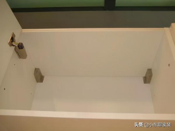 定製櫥櫃怎麼選?整理7點教你辨別櫥櫃好壞,看懂選購不踩坑 定製櫥櫃怎麼選?整理7點教你辨別櫥櫃好壞,看懂選購不踩坑