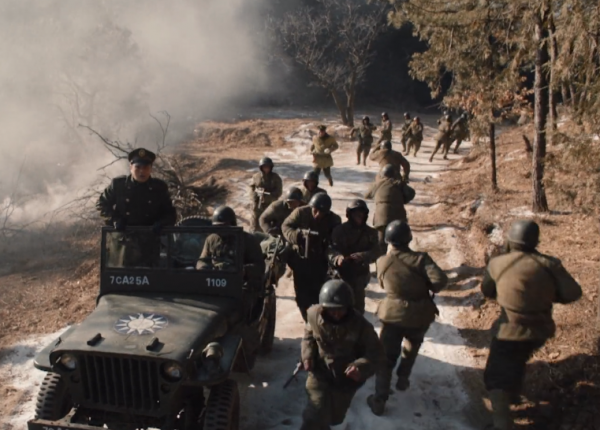 我軍追擊途中，敵軍莫名其妙大亂，造就了一場彪炳軍史的大捷