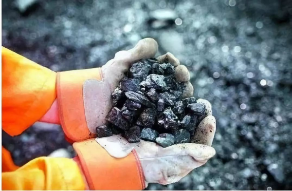 澳大利亞手握全球最大礦商，一天入賬10個億，在國內撈金130年