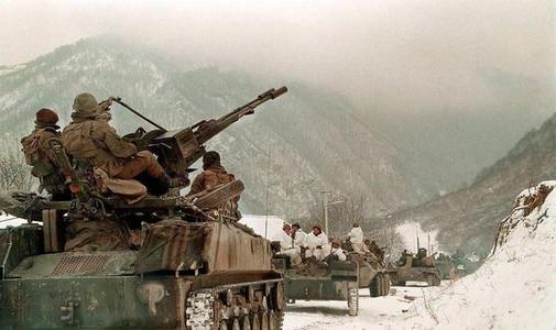 俄格戰爭：俄羅斯獨立後首次對外戰爭，雙方的戰鬥經過到底如何？