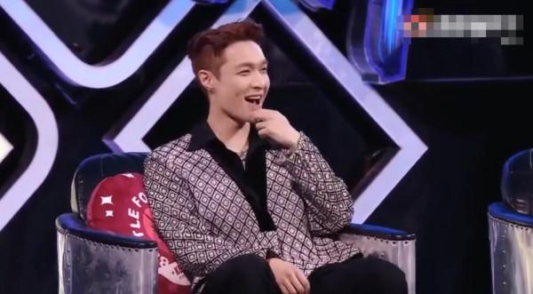 黃渤花式催婚張藝興:他希望把舞蹈傳承到下一代,第一步先是得有女朋友 黃渤花式催婚張藝興:他希望把舞蹈傳承到下一代,第一步先是得有女朋友