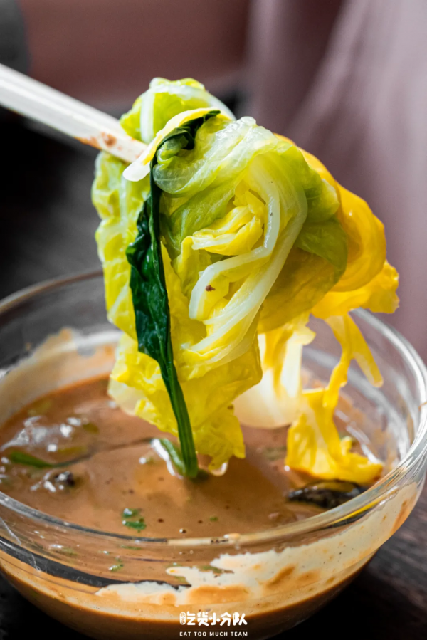 滿恆記出炸雞漢堡了！還有檸檬茶…