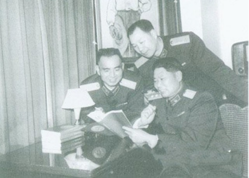 72年楊勇因腿傷不知何去何從，楊得志知悉情況後：你來濟南軍區吧