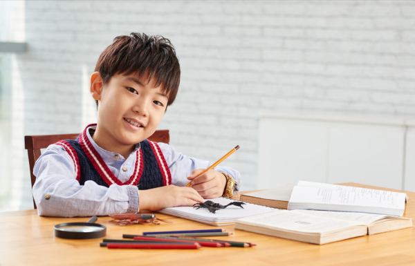 有一種孩子，三年級後成績容易直線下降，家長讓娃做到2點可避免