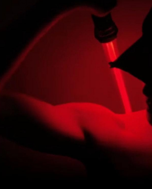 明星光劍變身哪家強？倪虹潔秀肌肉，辛芷蕾搞笑，肖戰無效換裝