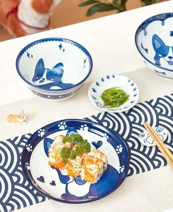 萬萬沒想到，我竟然被一套陶瓷餐具萌化了