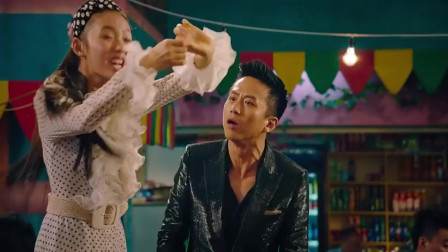 為了演《美人魚》，林允速成蝶泳！星爺當年是如何選角的