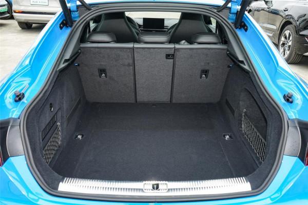 3.0T V6+8AT+機械quattro，奧迪S5扮豬吃虎上演暴力美學