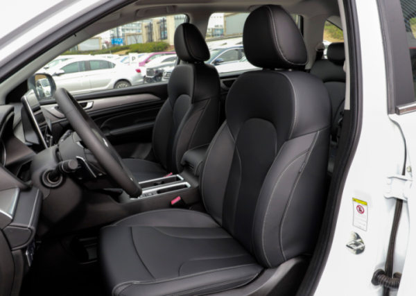 10萬級高性價比SUV誰更出彩？凱翼炫界Pro對比哈弗M6