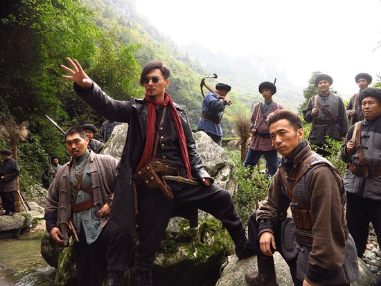 土匪李榮卿，殺了一個日本兵，卻以漢奸罪槍斃，村民聞訊拍手稱快