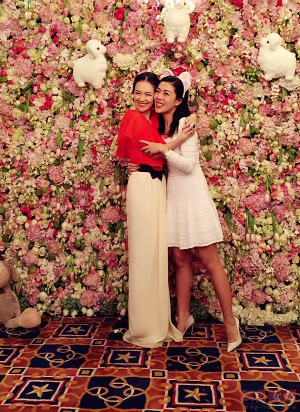 娛樂圈的塑膠姐妹，踩閨蜜上位、同臺零交流，一個比一個戲精