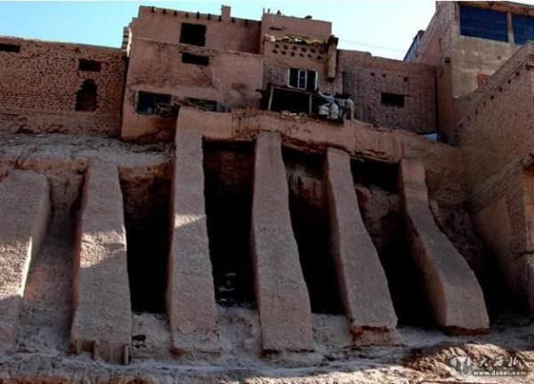 霍集斯金蟬脫殼，小和卓中計敗退，為何清軍反而面臨不利局勢？