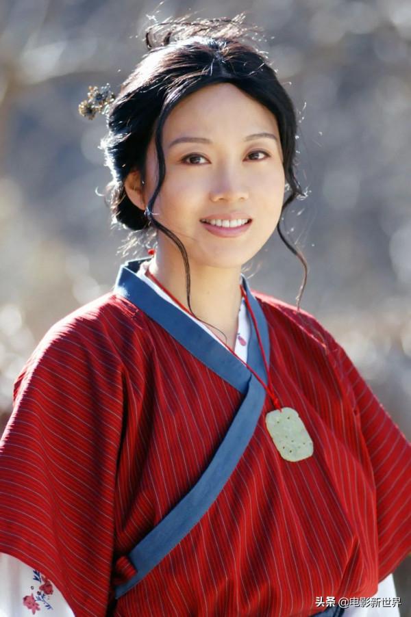 張嘉益和閆妮，7年5次扮演夫妻，是不是當代熒屏最佳夫妻搭檔？