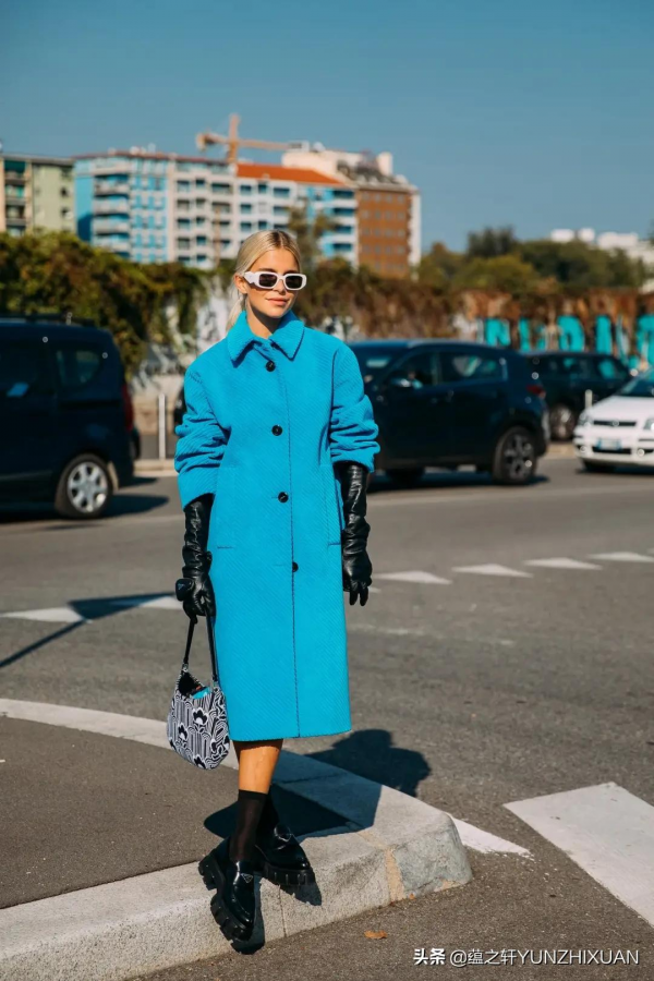 秋冬穿藍色也太好看了吧