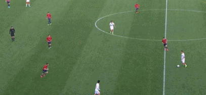 李金羽神了！上任後武漢4輪不敗拿8分，重慶6輪不勝，國腳失良機